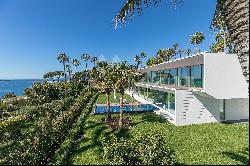 Cannes - Unique property overlooking the sea