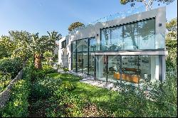 Cap d'Antibes - New contemporary villa