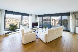 Bright apartment with panoramic view