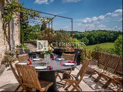 For Sale exceptional property in the Dordogne