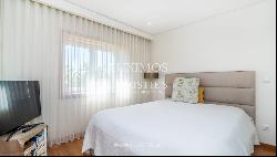 Sale of luxury villa w/ pool and ocean views, V. N. Gaia, Portugal