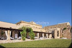 Majestic castle dating back to 1524