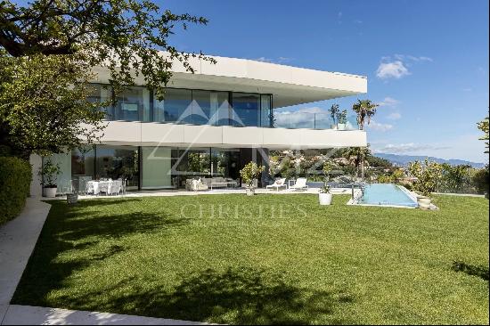 Close to Monaco - Modern villa with sea view