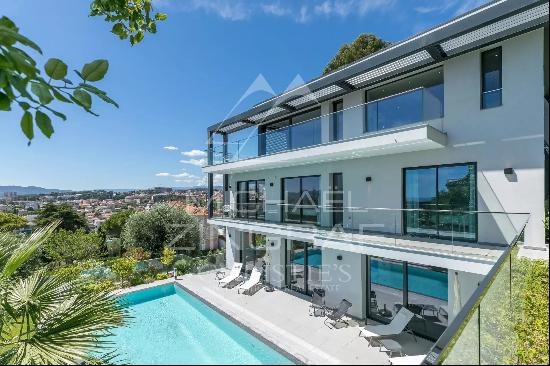 Near Cannes - New contemporary villa