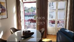 Sale of building w/ river views in historic center of Porto, Portugal
