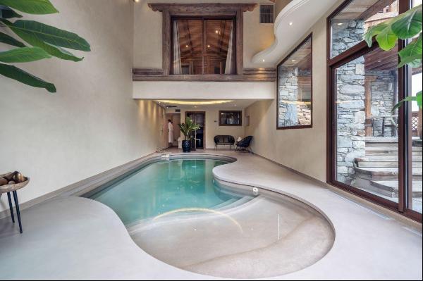An exceptional 7-bedroom chalet with a swimming pool in Meribel.