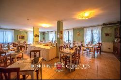 Tuscany - HOTEL FOR SALE IN MONTEPULCIANO, VAL D'ORCIA