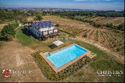 LUXURY VILLA FOR SALE PARMA