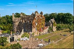 Earlshall Castle, Leuchars, St. Andrews, Fife, KY16 0DP