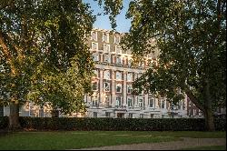 1 Grosvenor Square, Mayfair, London, W1K 4BN