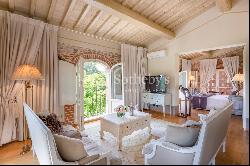 Prestigious luxury villa on the hills of Montecatini