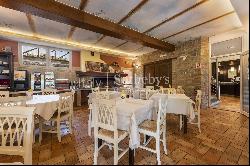 Luxury equestrian property in Tuscany