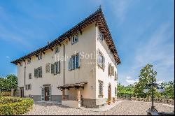 Beautiful 18th century villa near Lucca