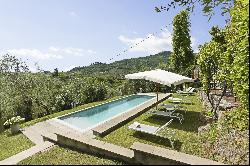 Beautiful villa with swimming pool in the countryside of Lucca