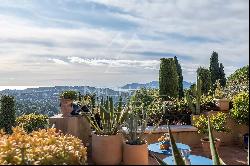 Maison de Maître close to the old village of Mougins