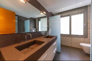 Barcelona - Vallromanes - Design tower, excellent design and quality finishes