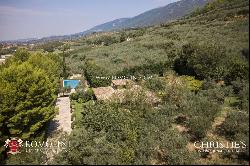 MODERN VILLA WITH OLIVE GROVE FOR SALE UMBRIA ASSISI