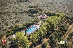 MODERN VILLA WITH OLIVE GROVE FOR SALE UMBRIA ASSISI