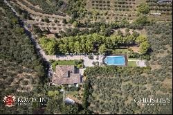 MODERN VILLA WITH OLIVE GROVE FOR SALE UMBRIA ASSISI