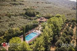 MODERN VILLA WITH OLIVE GROVE FOR SALE UMBRIA ASSISI