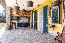 Modern villa in Oltrepò Pavese, perfect for equestrian enthusiasts