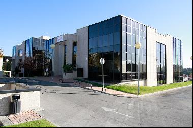 The Miniparc Business Campus is located in an already consolidated environment: residentia