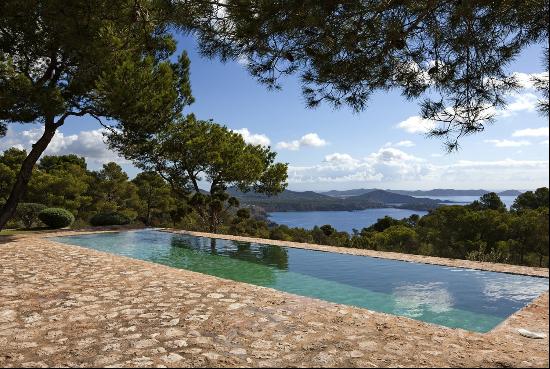 Beautiful Finca with magnificent views in Es Cubells for tourist rental - Ibiza