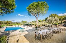 Luberon - Authentic restored hamlet house