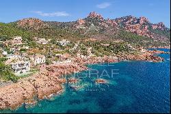 Close to Cannes - Waterfront villa