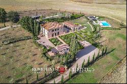 BUONCONVENTO LUXURY VILLA FOR SALE VAL D'ORCIA TUSCANY