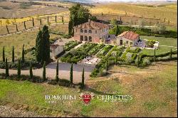 BUONCONVENTO LUXURY VILLA FOR SALE VAL D'ORCIA TUSCANY