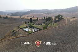 BUONCONVENTO LUXURY VILLA FOR SALE VAL D'ORCIA TUSCANY