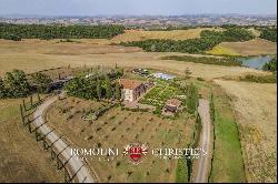 BUONCONVENTO LUXURY VILLA FOR SALE VAL D'ORCIA TUSCANY