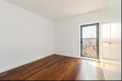 Flat, 4 bedrooms, for Sale