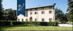 Historic residence for sale in Tuscany.