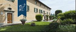 Lucca, luxury villas for sale