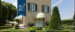 Lucca, luxury villas for sale