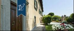 Lucca, luxury villas for sale