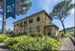 Luxurious villa for sale in Florence