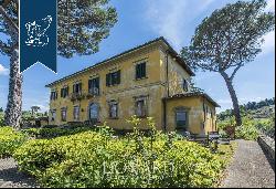 Luxurious villa for sale in Florence