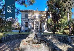 Luxury villa with a wonderful view of Lake Maggiore for sale