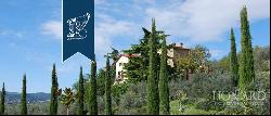 Farmhouses For Sale Italy - Luxury Homes