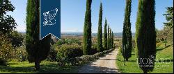 Farmhouses For Sale Italy - Luxury Homes