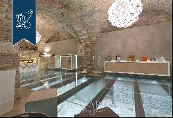 Wonderful historical estate for sale in the heart of Assisi in Umbria