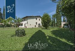 Luxury villa for sale in the heart of Tuscany