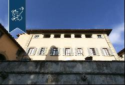 Historical estate in Arezzo's counryside