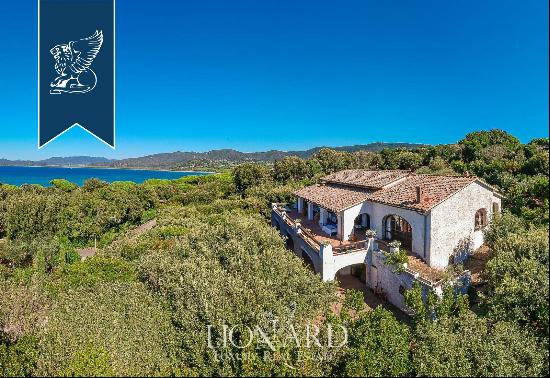 Stunning villa with outbuilding for sale in Punta Ala