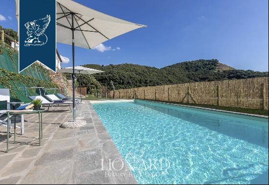 Wonderful luxury property for sale a few kilometres from Pisa