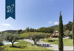 Luxurious country villa with swimming pool for sale in the province of Grosseto