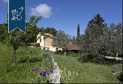 Luxurious country villa with swimming pool for sale in the province of Grosseto